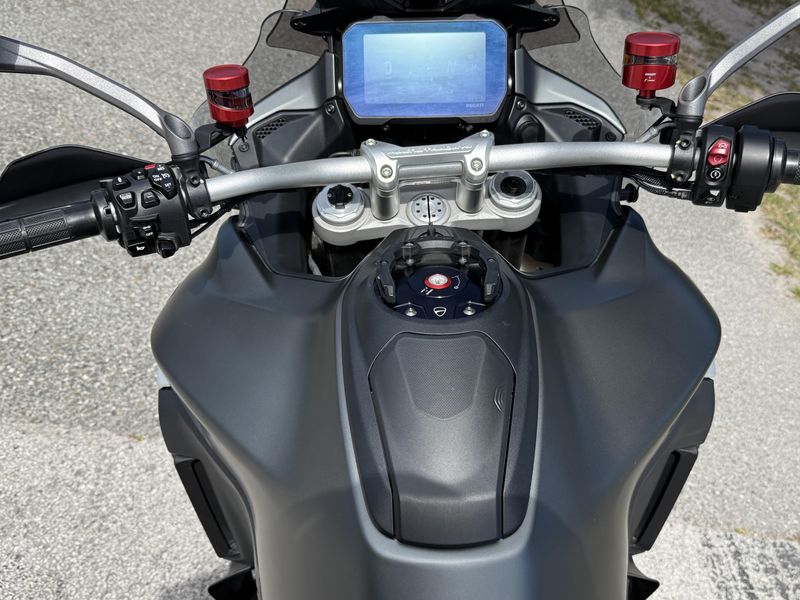 2022 Ducati Ducati Multistrada V4 S Travel + Radar Spoked Wheels