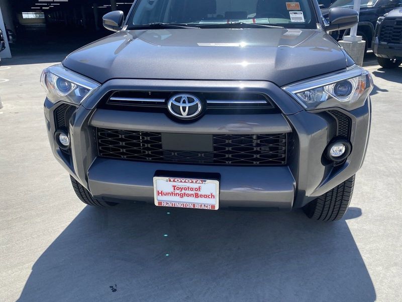 2023 Toyota 4Runner SR5Image 9