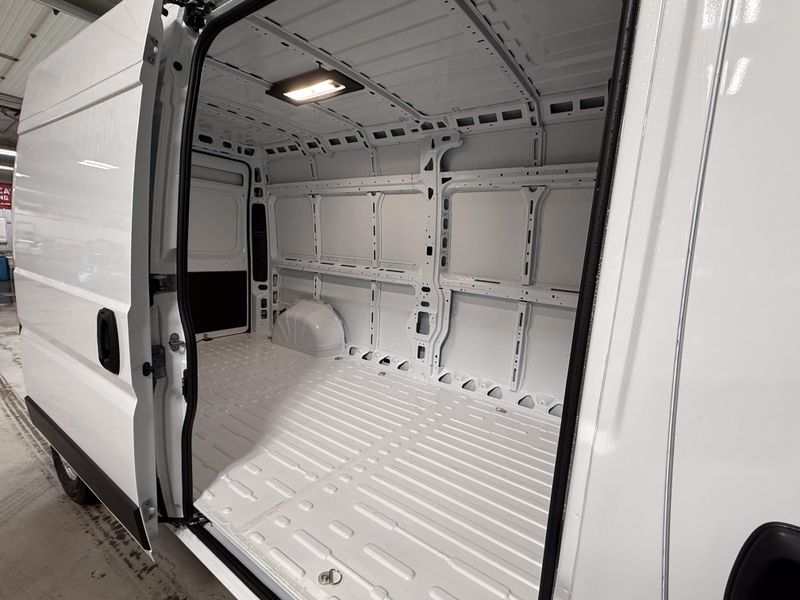 New 2026 RAM Promaster 2500 Tradesman Cargo Van High Roof 159
