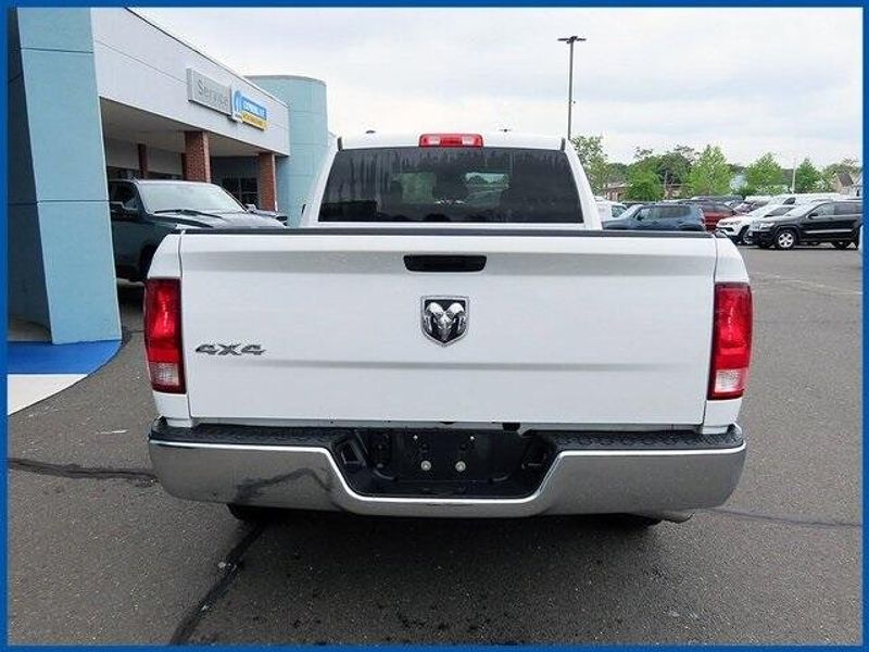 2024 RAM 1500 Classic SLTImage 6