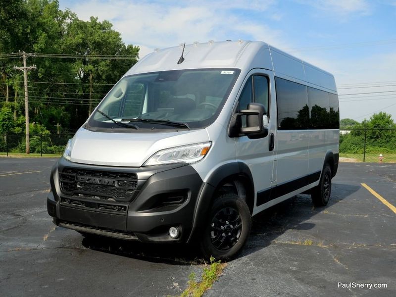 2024 RAM Promaster 2500 Slt+ Window Van High Roof 159