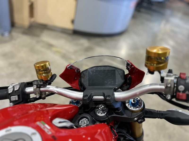 Used 2017 Ducati MONSTER S Image 7