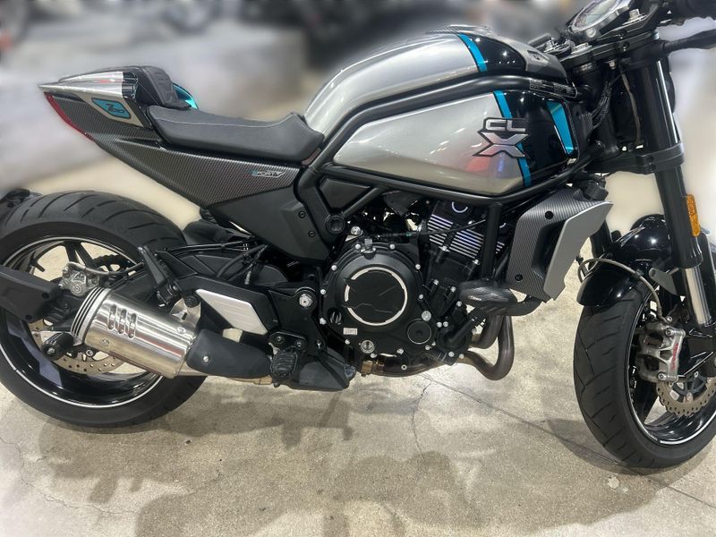 2023 CFMOTO CL-X 700 Image 14