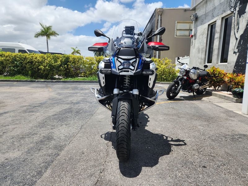 2025 BMW R 1300 GS AdventureImage 2