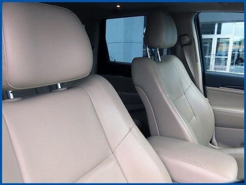 2017 Jeep Grand Cherokee LimitedImage 9