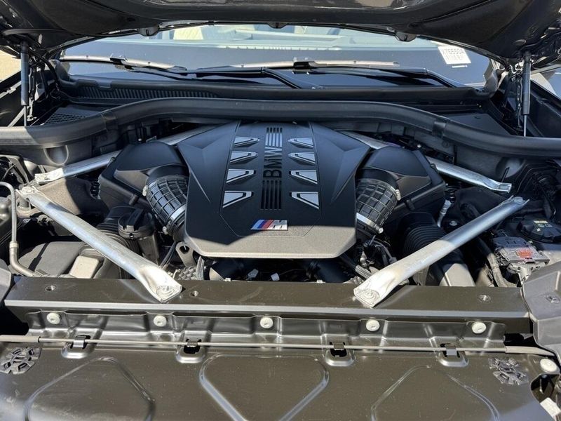 Used 2023 BMW X7 M60iImage 35