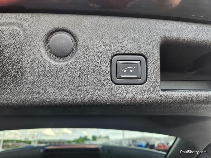 Used 2021 Chevrolet Equinox LT