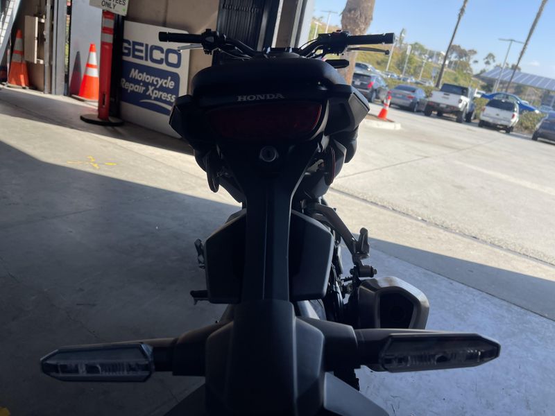 New 2025 Honda CB300R ABS Image 13