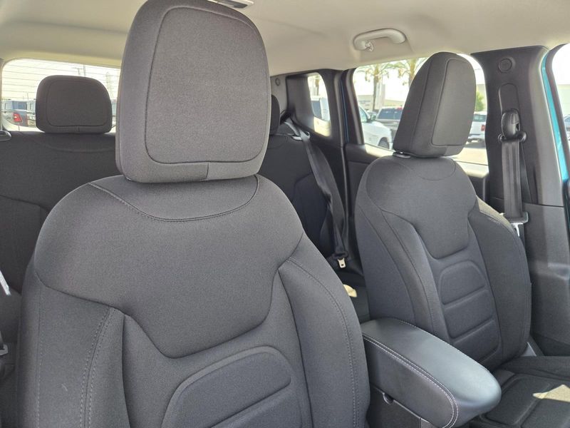 Used 2022 Jeep Renegade Latitude 4x4