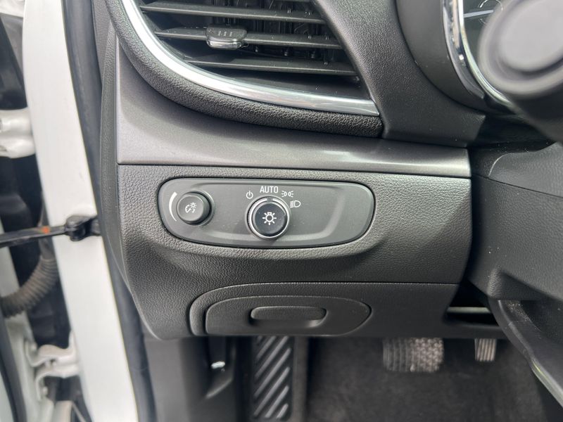 2019 Buick Encore PreferredImage 13