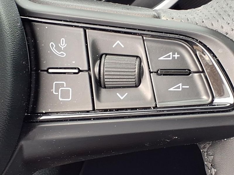 Used 2024 Alfa Romeo Stelvio VeloceImage 23