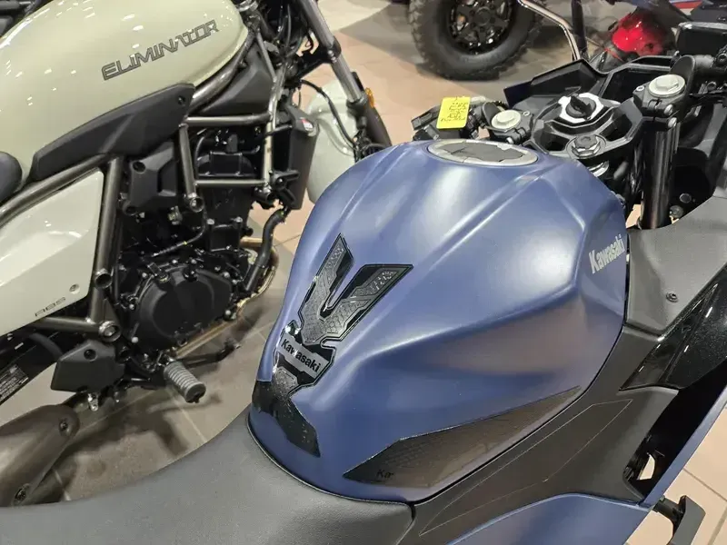 NEW 2026 KAWASAKI NINJA 500 SE ABS Image 2