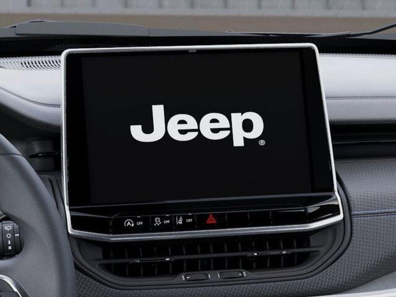 New 2026 Jeep Compass Latitude Altitude 4x4Image 18