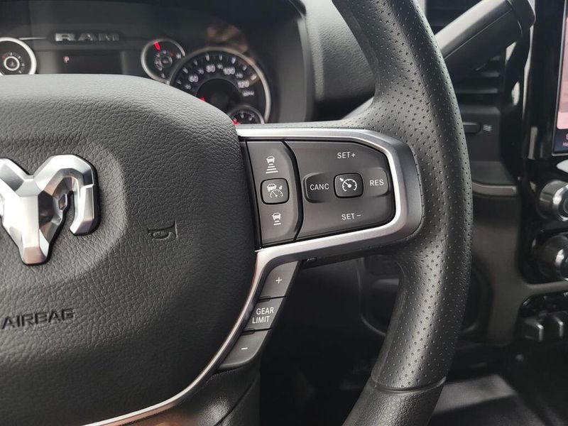 2025 RAM 2500 Tradesman Crew Cab 4x4 6