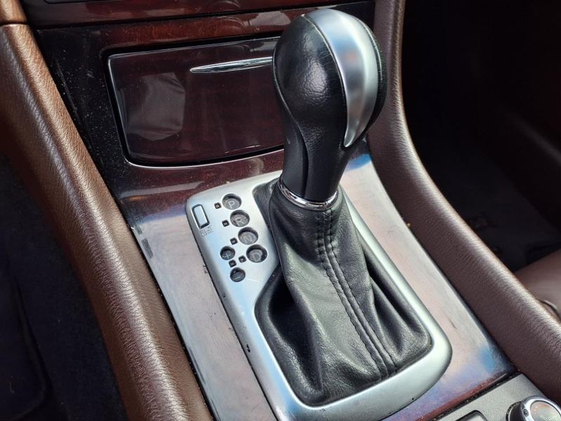 2017 INFINITI QX50 BaseImage 24