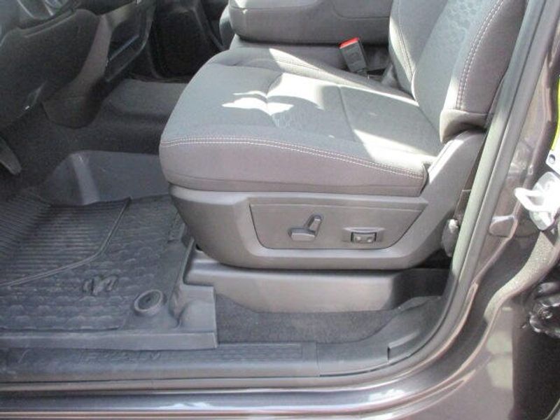 2025 RAM 2500 Big Horn Crew Cab 4x4 6