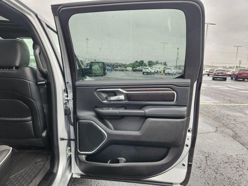 New 2026 RAM 1500 Laramie Crew Cab 4x4 5'7' Box
