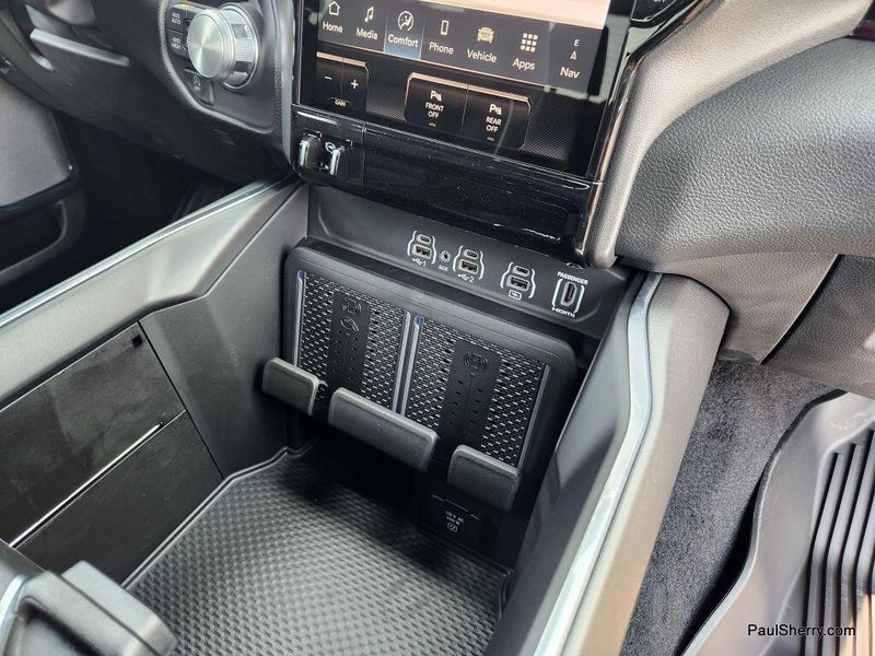 New 2026 RAM 1500 Laramie Crew Cab 4x4 5