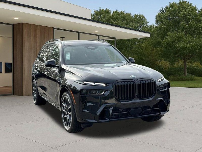 New 2027 BMW X7 xDrive40iImage 5