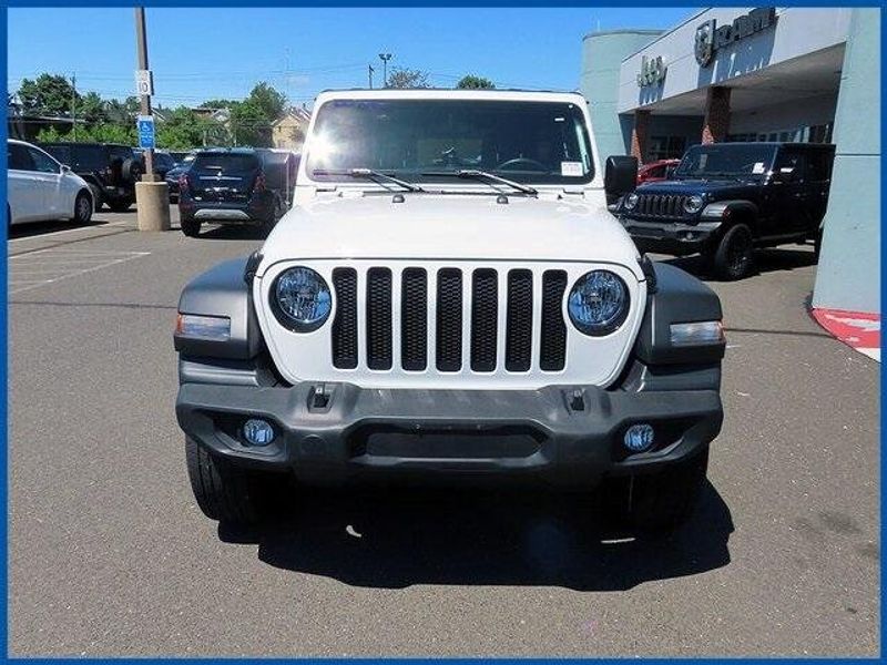 2022 Jeep Wrangler Unlimited Sport AltitudeImage 3