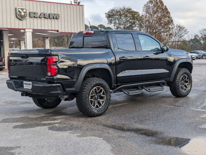 2024 Chevrolet Colorado 4WD ZR2Image 3