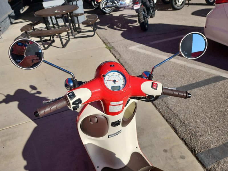 New 2026 Honda Metropolitan Image 10