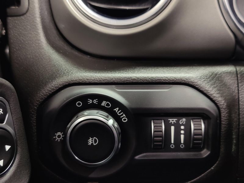 Used 2022 Jeep Wrangler 4xE Rubicon w/Sky 1-Touch Power TopImage 25