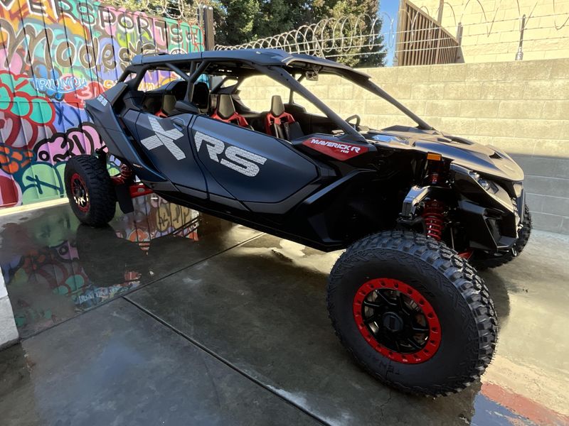 2025 Can-Am MAVERICK R MAX XRSImage 4