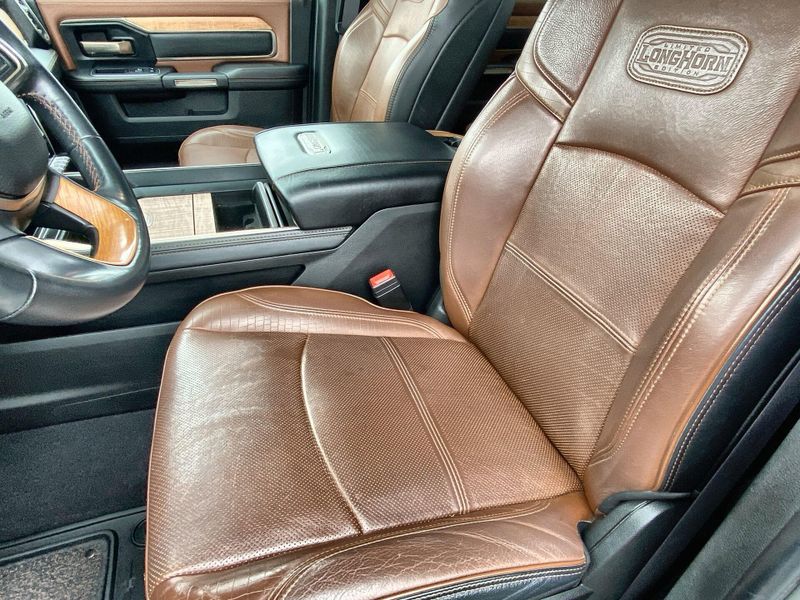 2021 RAM 3500 Laramie LonghornImage 21