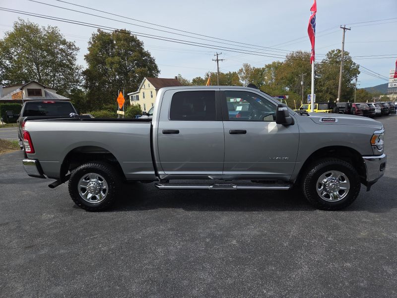2024 Ram 2500 Big Horn photo 2