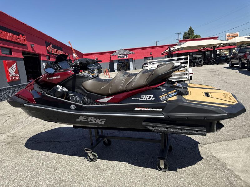 New 2026 Kawasaki JET SKI ULTRA 310LX Image 10