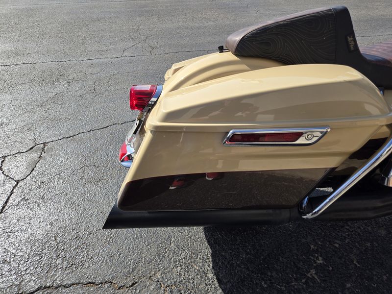 USED 2014 HARLEY ELECTRA GLIDE ULTRA LIMITED Image 13