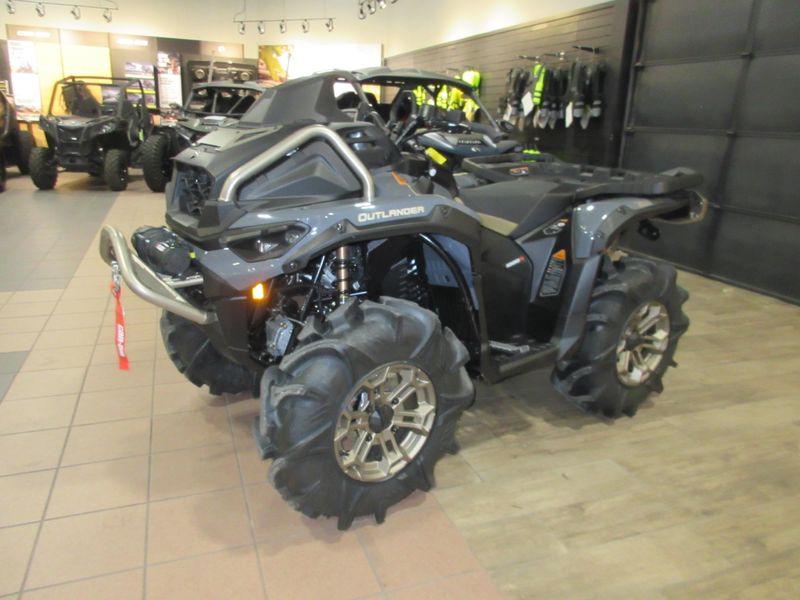 NEW 2026 CAN-AM OUTLANDER X MR 1000R Image 3