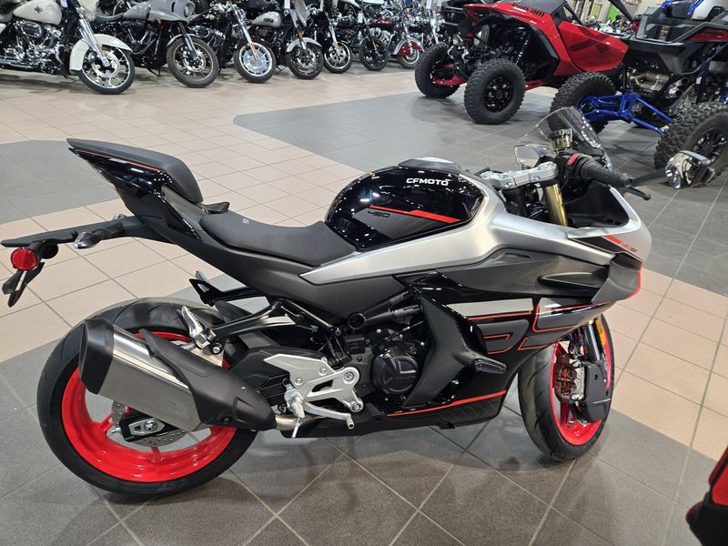 NEW 2026 CFMOTO 450SS Image 2