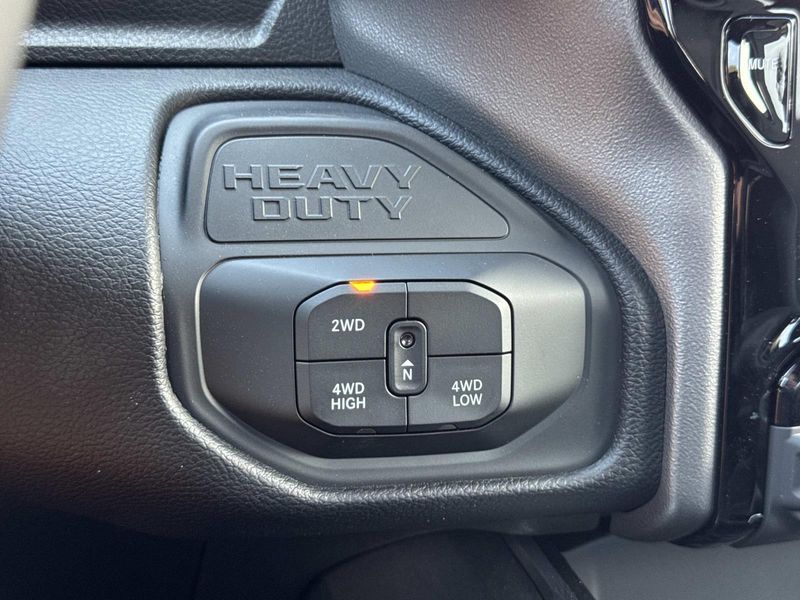 New 2026 RAM 2500 Big Horn Crew Cab 4x4 6'4' Box