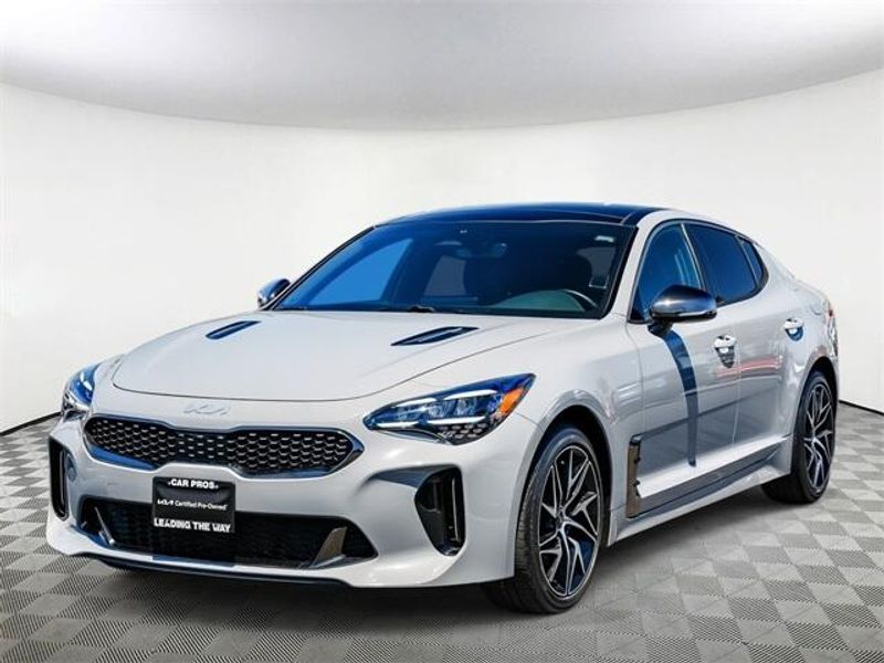 2022 Kia Stinger GT-LineImage 5
