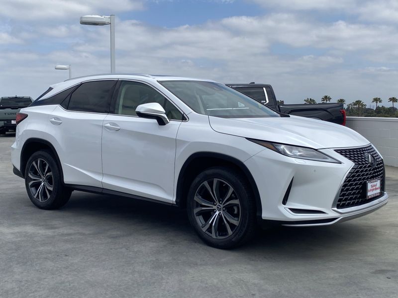2022 Lexus RX 350Image 2
