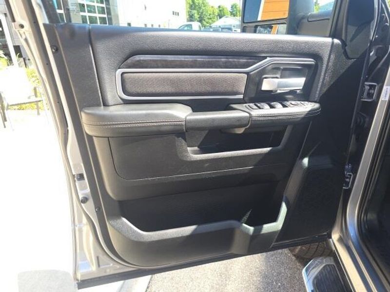 2024 Ram 2500 Big Horn photo 10