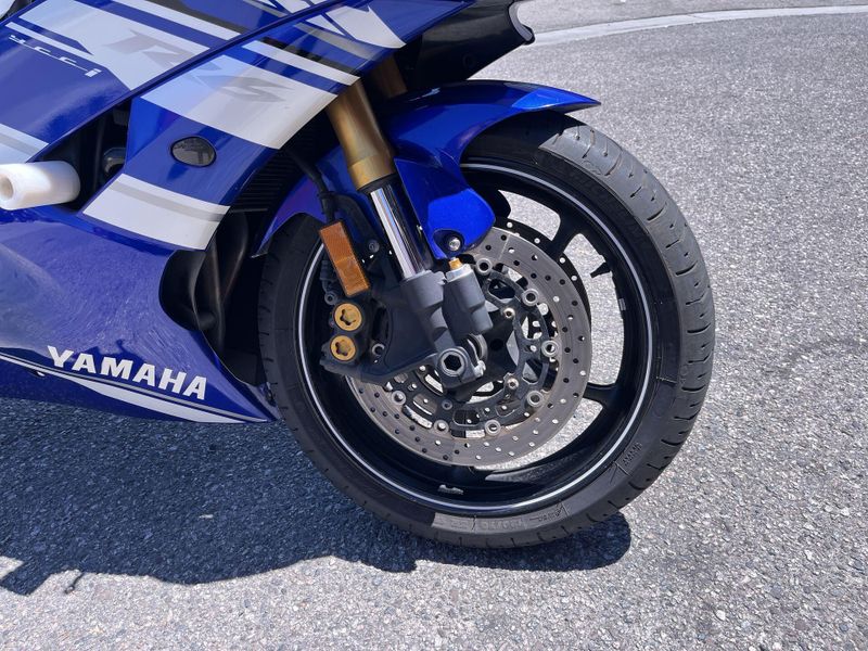 Used 2014 Yamaha YZF-R6 CA Image 28