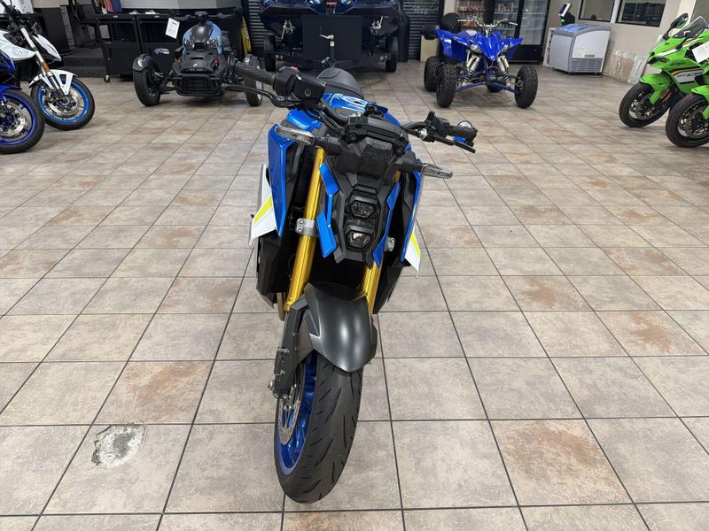 Used 2022 Suzuki GSX-S1000 Image 12