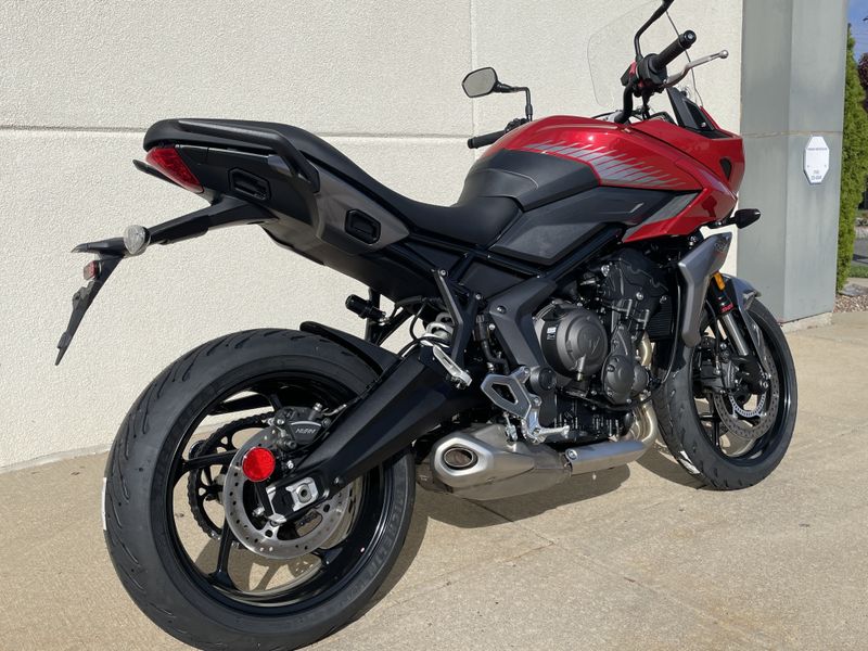 2023 Triumph TIGER SPORT 660 in a KOROSI RED / GRAPHITE exterior color. Cross Country Powersports 732-491-2900 crosscountrypowersports.com 