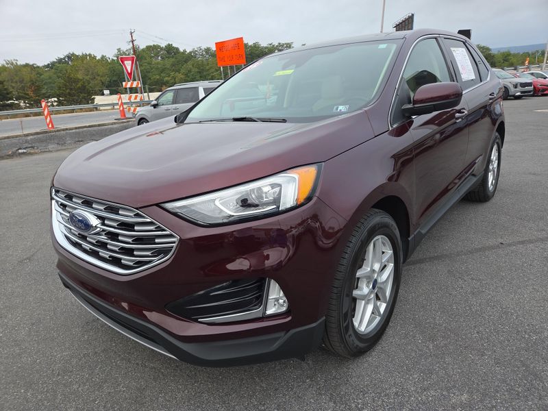 2022 Ford Edge SEL photo 7
