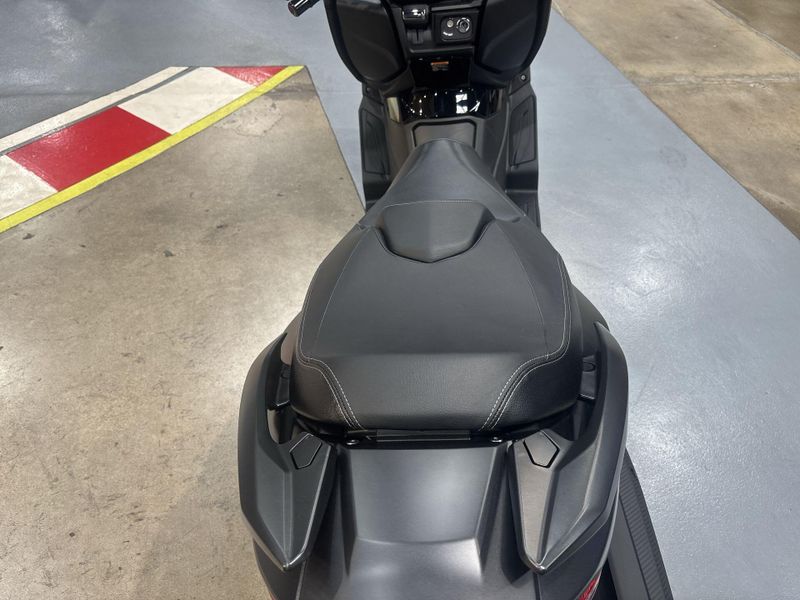 New 2027 Suzuki BURGMAN 400 Image 19