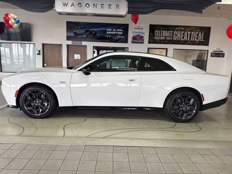 New 2026 Dodge Charger R/TImage 4