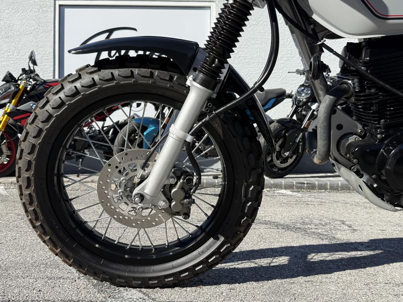 Used 2024 Yamaha TW 200 