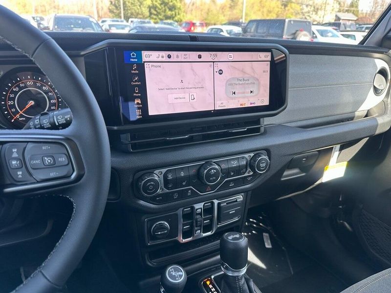 2025 Jeep Wrangler 4-door Sport SImage 3