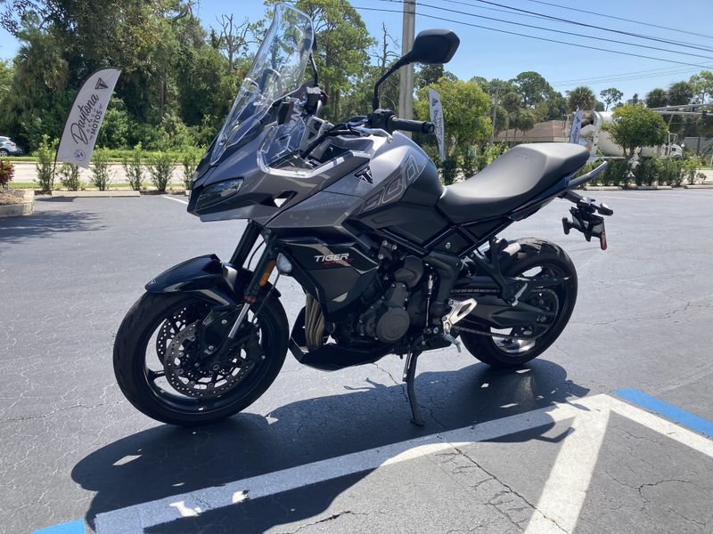 2025 Triumph Tiger Sport 800