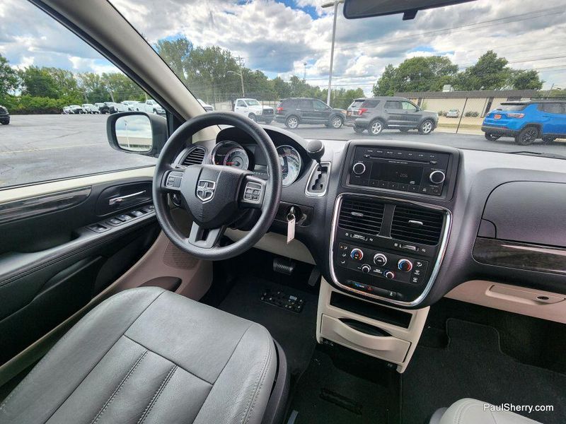 Used 2012 Dodge Grand Caravan SXT