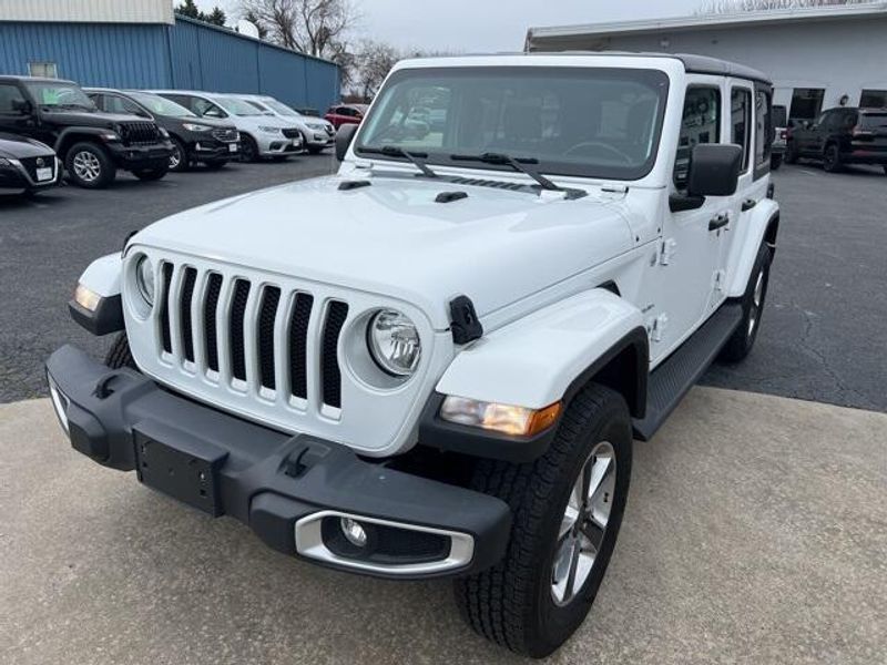 2021 Jeep Wrangler Unlimited SaharaImage 3