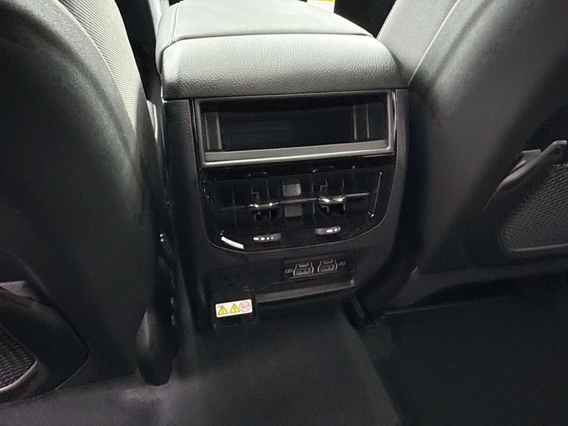 New 2026 Jeep Grand Cherokee Laredo X 4x2